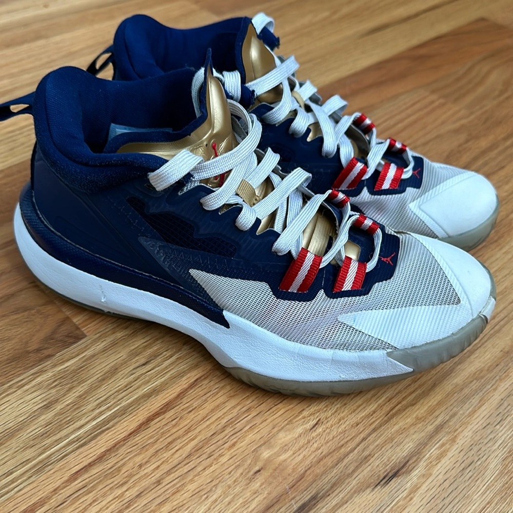 Nike Jordan Zion 1